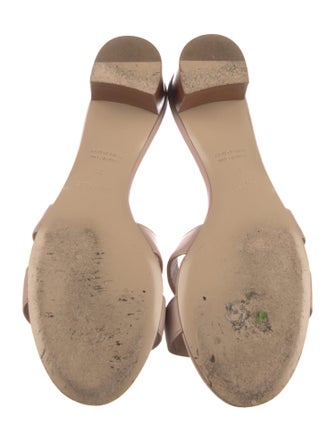 Hermès Oasis H Logo Slides