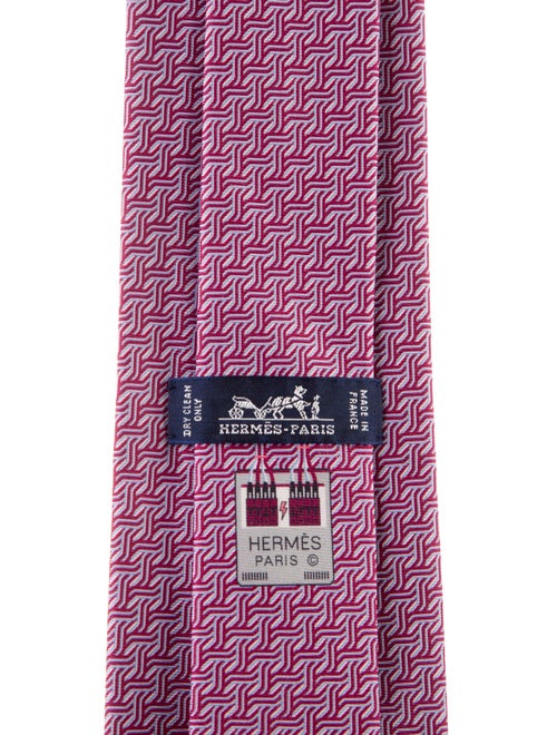 Hermès Silk Pattern Tie