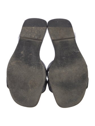 Hermès Medor Oran H Logo Slides