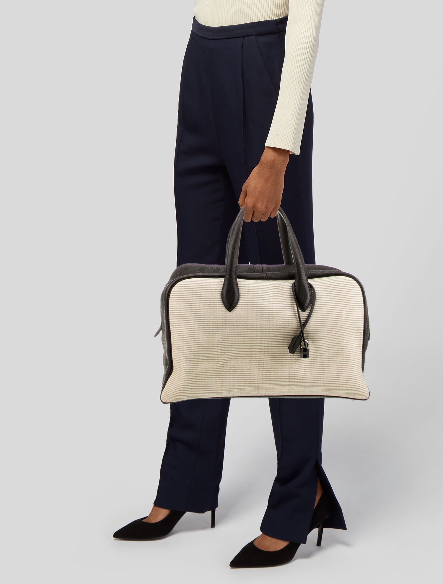 Hermès Crinoline Victoria II 43