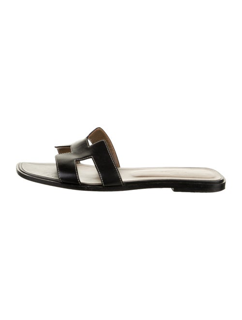Hermès Oran H Logo Slides