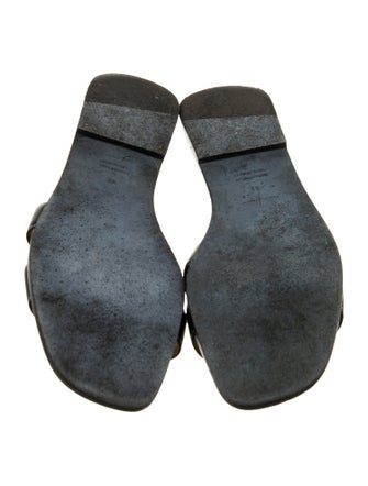 Hermès Oran H Logo Slides