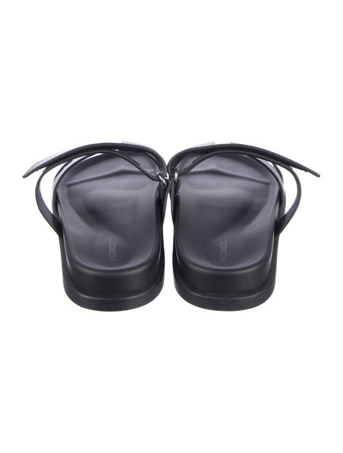 Hermès Chypre H Logo Slides