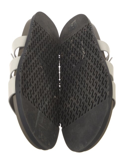 Hermès Chypre H Logo Slides