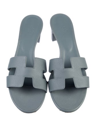 Hermès Oasis H Logo Slides