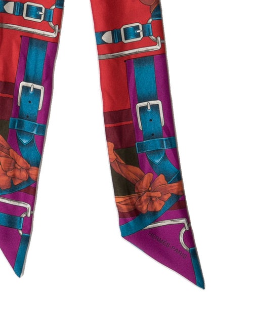 Hermès Grand Manège Fleuri Silk Twilly Scarf