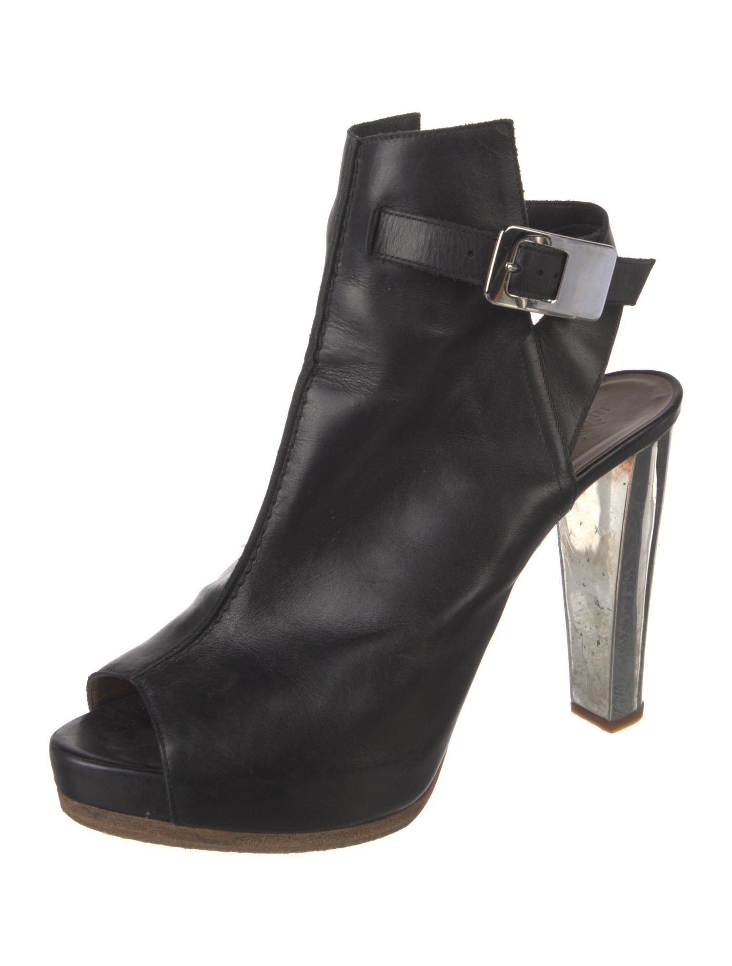 Hermès Leather Cutout Accent Slingback Pumps