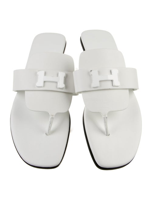 Hermès 2023 Galerie Flip Flops