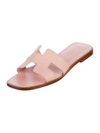 Hermès Oran H Logo Slides