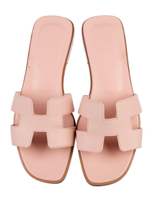 Hermès Oran H Logo Slides