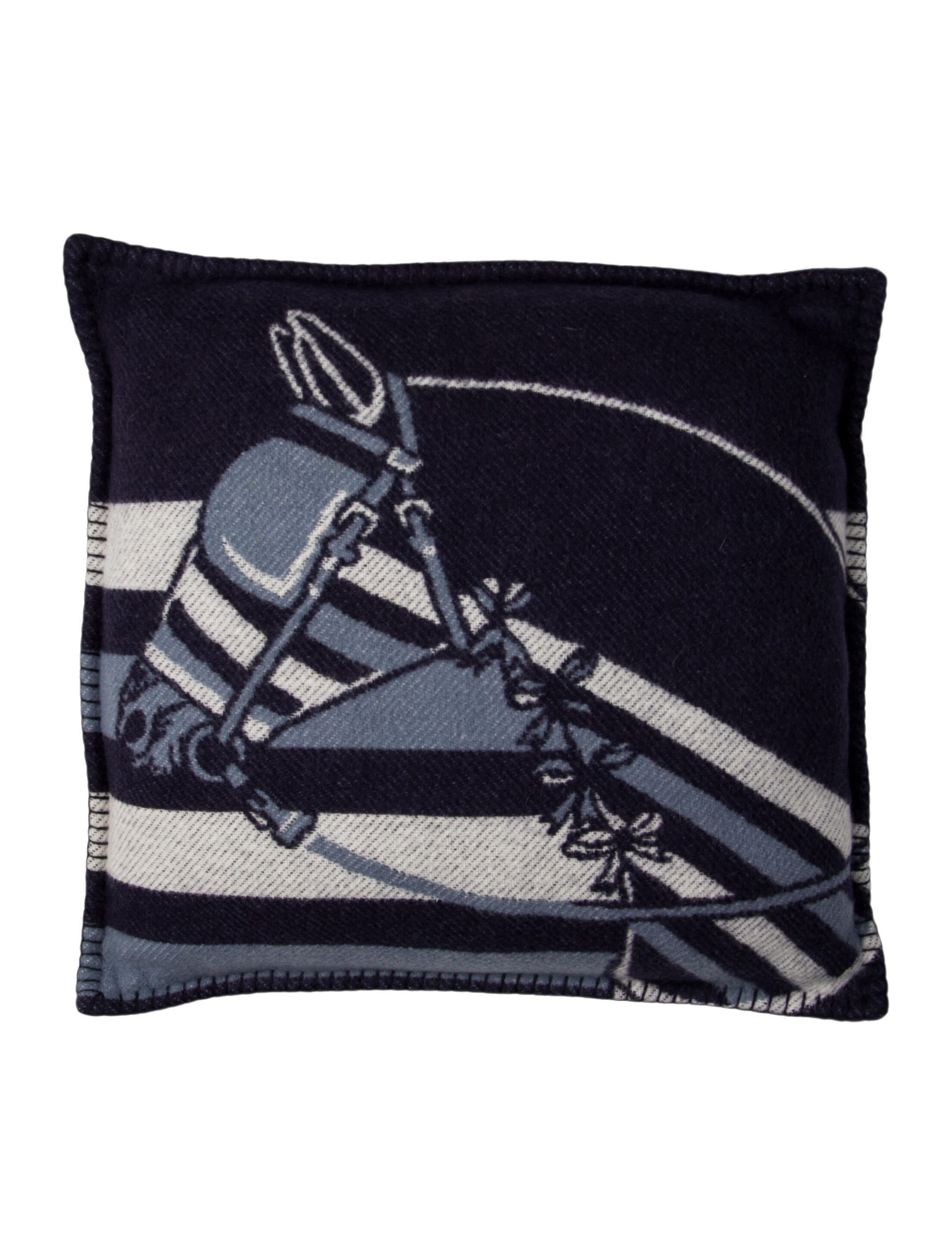 Hermès Couvertures Nouvelles Throw Pillow