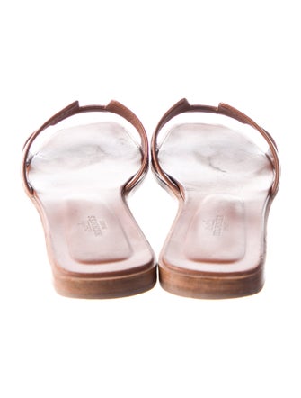 Hermès Oran H Logo Slides