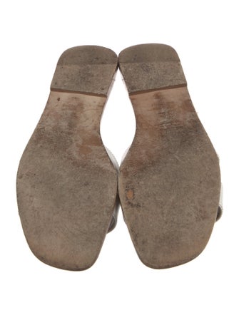 Hermès Oran H Logo Slides