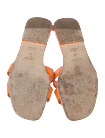 Hermès Oran H Logo Slides