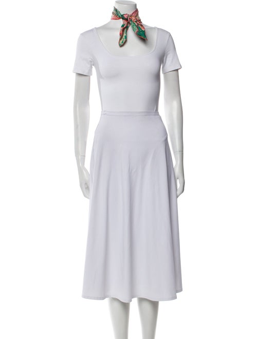 Hermès Dans Un Jardin Anglais Silk Scarf