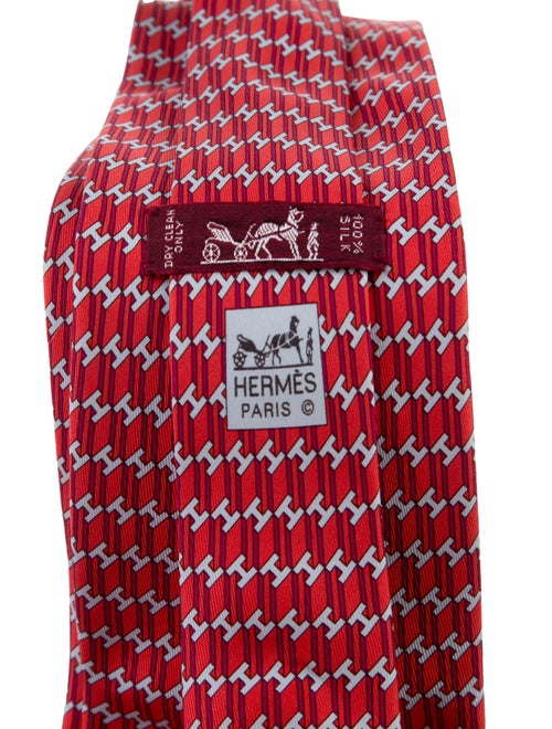 Hermès Silk Printed Tie