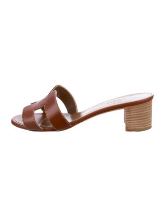 Hermès Oasis Leather Slides