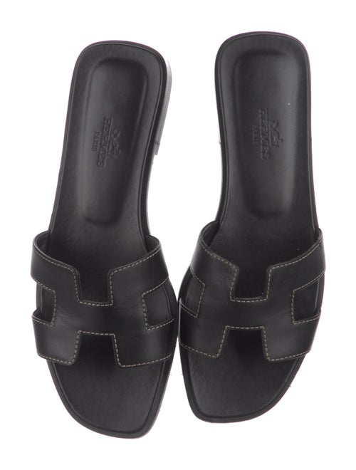 Hermès Oran H Logo Slides