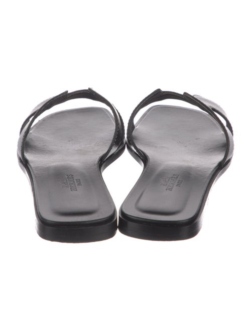 Hermès Oran H Logo Slides