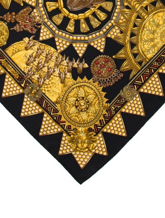 Hermès L'or Des Chefs Silk Scarf