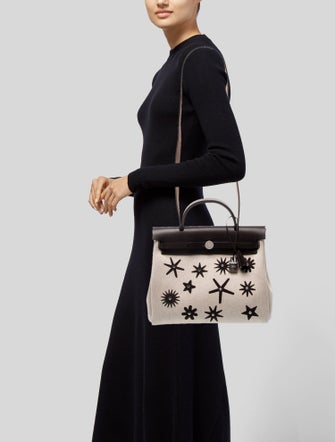 Hermès 2024 Toile H Hobnailed Herbag Zip 31