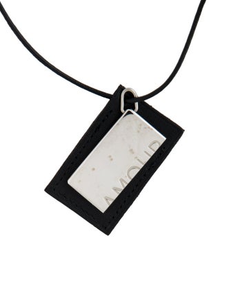 Hermès Leather Amour Symbole Pendant Necklace Set