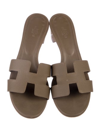Hermès Oasis Leather Slides