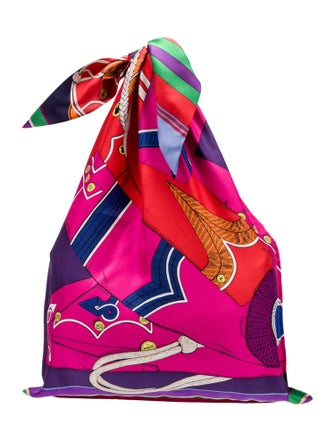 Hermès Petit H Silk Zouaves Et Dragons Furoshiki PM