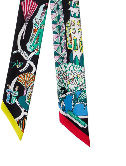 Hermès Exposition Universelle Plumetis Silk Twilly Scarf