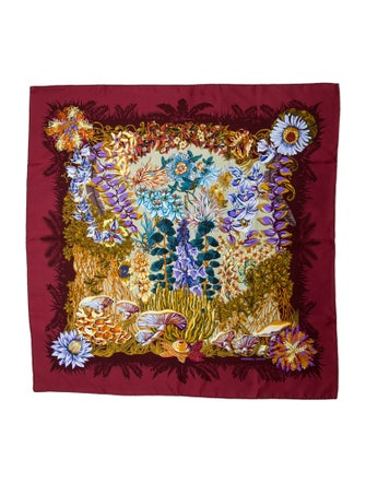 Hermès L'Ile Déserte Silk Scarf