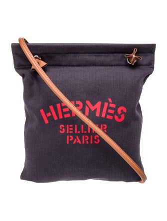 Hermès Toile Aline Grooming Bag