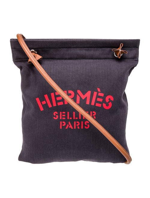 Hermès Toile Aline Grooming Bag