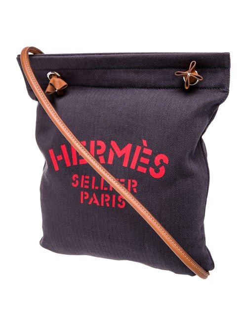 Hermès Toile Aline Grooming Bag