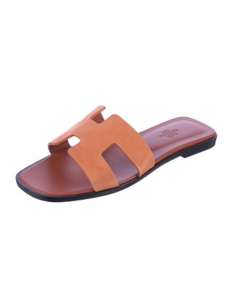 Hermès Oran H Logo Slides