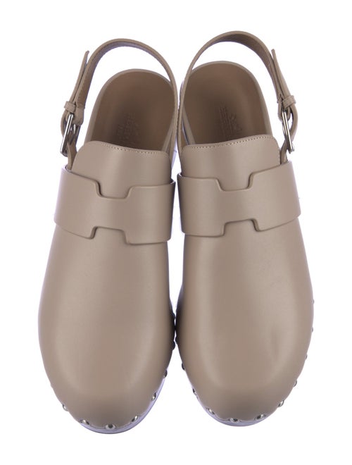 Hermès Hermione Leather Slingback Flats