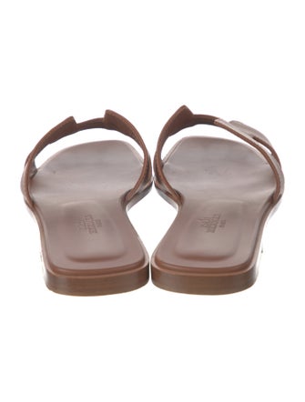 Hermès Oran Leather Slides