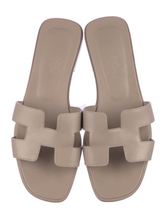 Hermès Oran H Logo Slides