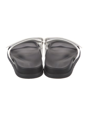 Hermès Chypre H Logo Slides