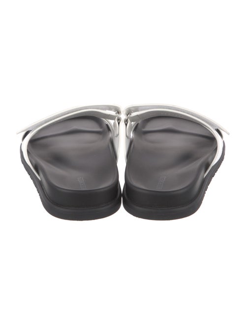 Hermès Chypre H Logo Slides