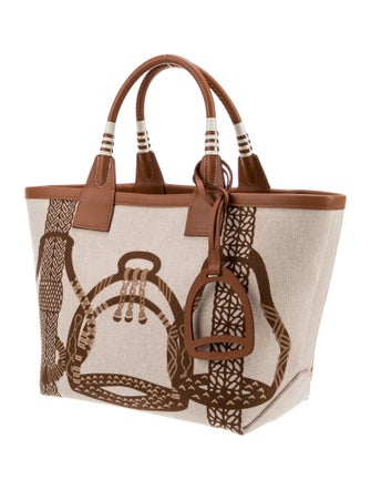 Hermès 2023 Toile 'Fantaisie d'Etriers' Steeple 25