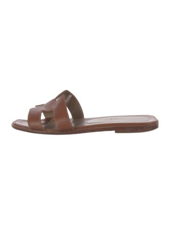 Hermès Oran Leather Slides