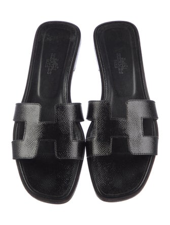 Hermès Oran H Logo Slides