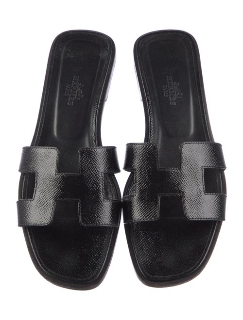 Hermès Oran H Logo Slides