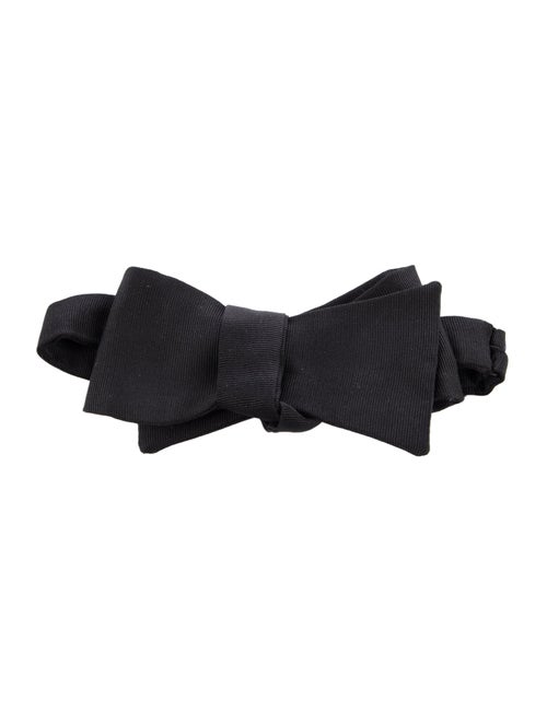 Hermès Bow Tie