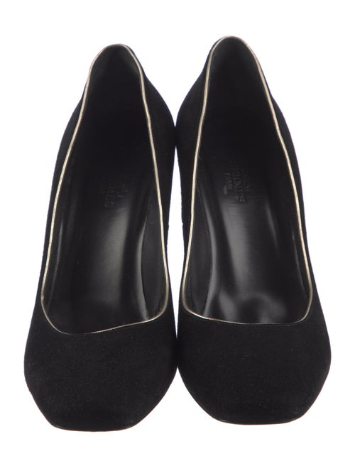 Hermès Suede Pumps