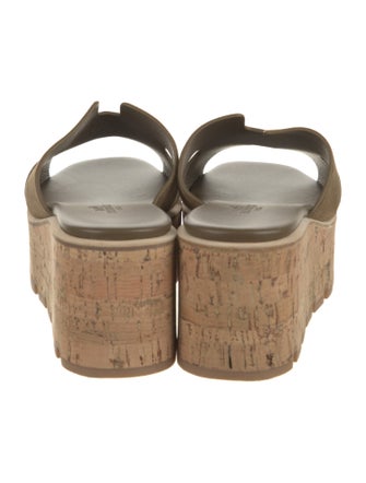 Hermès Eze 30 H Logo Slides