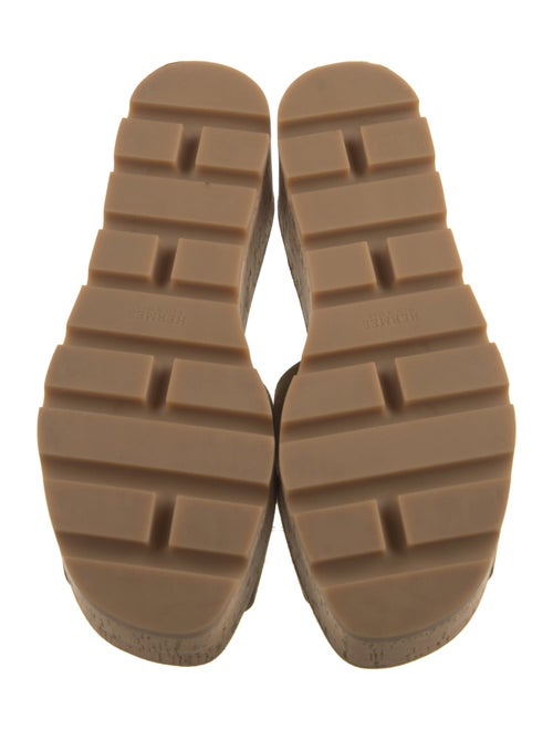 Hermès Eze 30 H Logo Slides