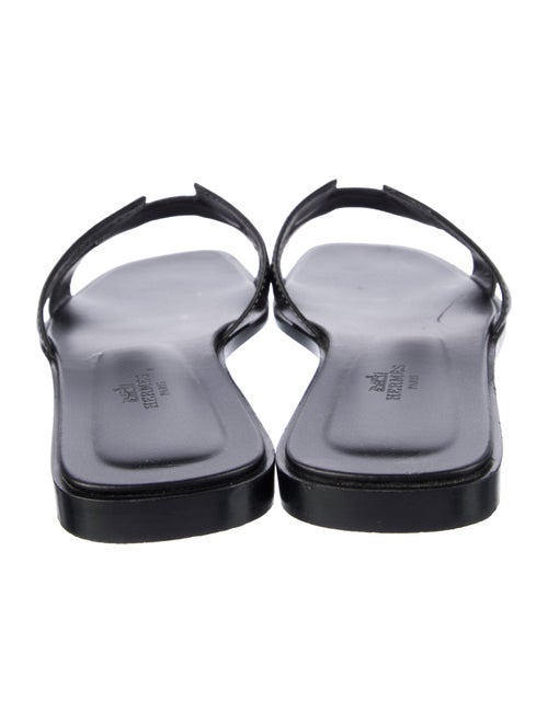 Hermès Oran H Logo Slides