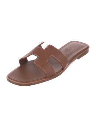 Hermès Oran H Logo Slides