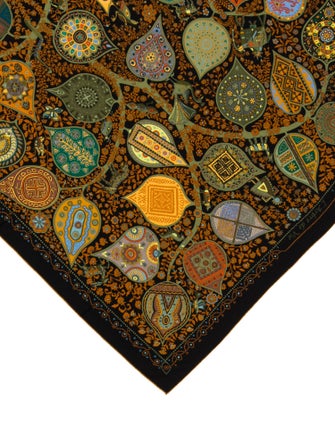 Hermès L'arbre de Vie Shawl